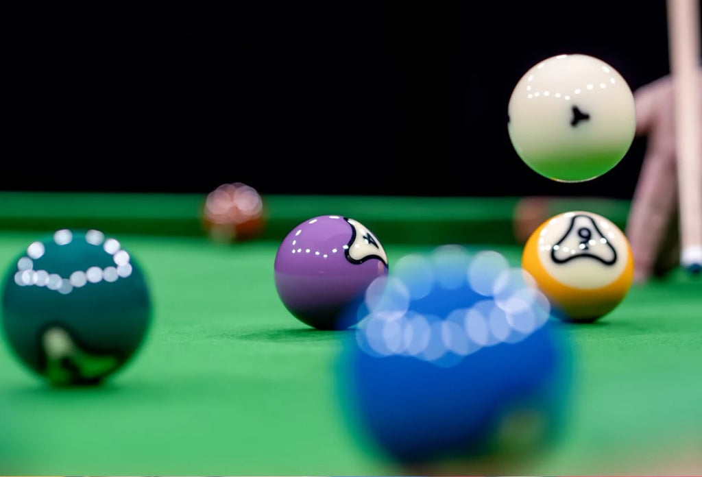 DYNA SPHERES PALLADIUM TV POOL BALL SET